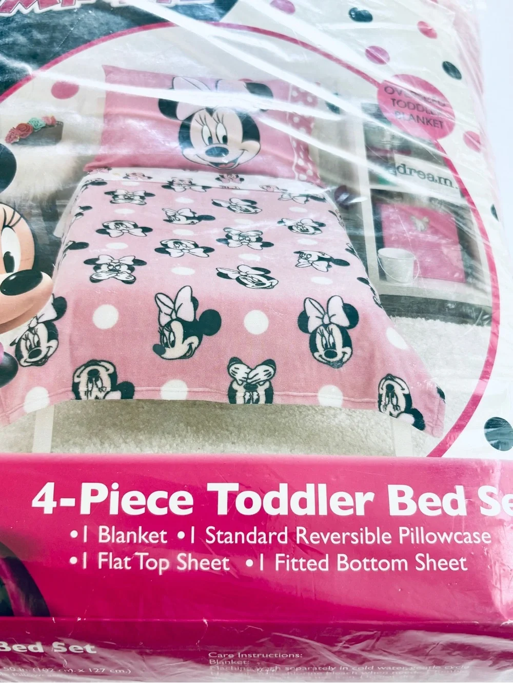 Minnie Mouse Toddler Bedding Set 4 Piece Sheets Blanket Disney Junior NWOT